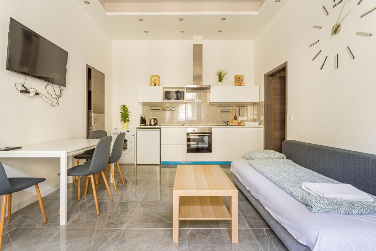 Modernized Condo At Kiraly 51 Βουδαπέστη Εξωτερικό φωτογραφία