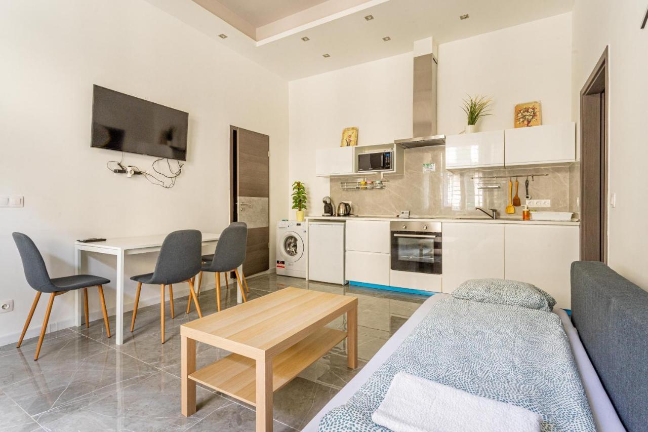 Modernized Condo At Kiraly 51 Βουδαπέστη Εξωτερικό φωτογραφία