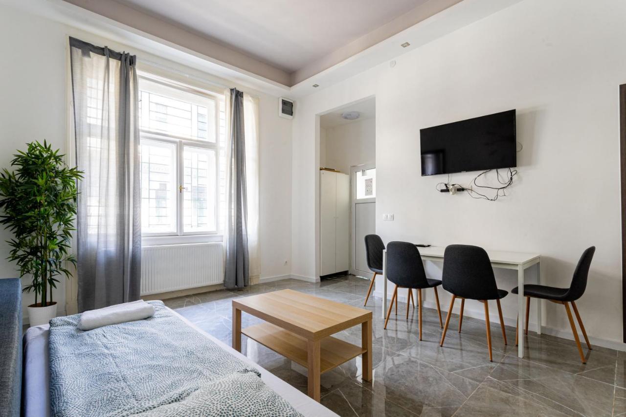 Modernized Condo At Kiraly 51 Βουδαπέστη Εξωτερικό φωτογραφία